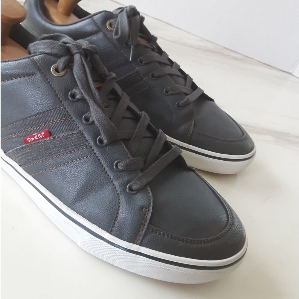 LEVI'S Turner Nappa Gray Low-Top Sneakers Sz 13